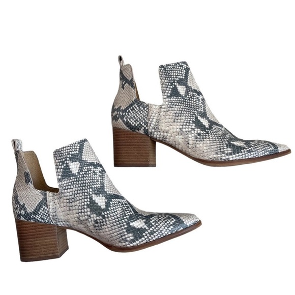 Lucky Brand Jabilo Snake Print Leather Block Heel Western Booties Size 6.5 - Picture 7 of 14